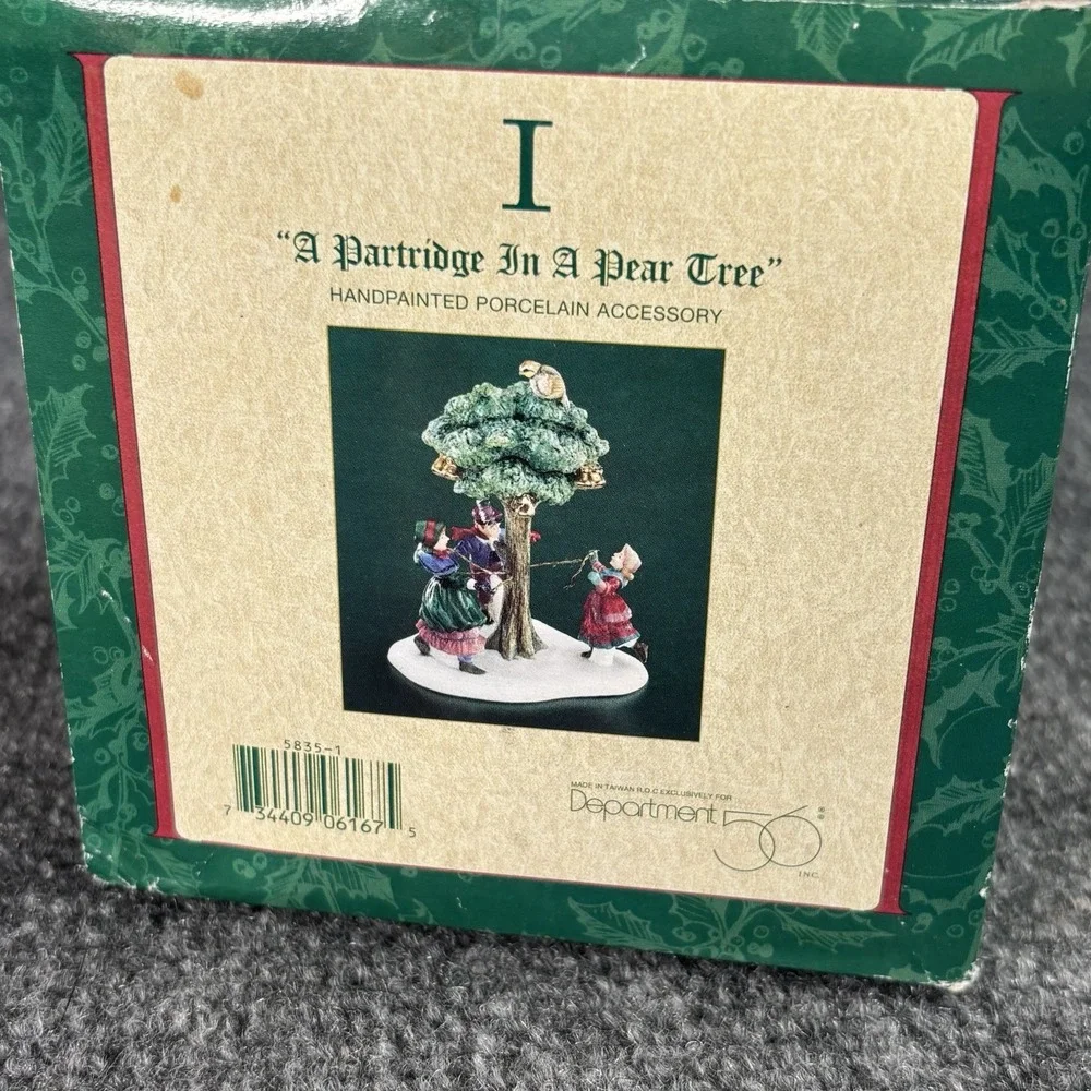 Department 56 Twelves Days of Dickens Village I Partridge In A Pear Tree 58351